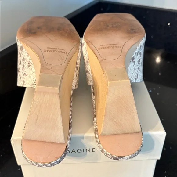 *Vince Camuto IM-DAHRA ROCCIA White Gold DOMINO Snake Print Open Toe Wedges - Picture 8 of 16